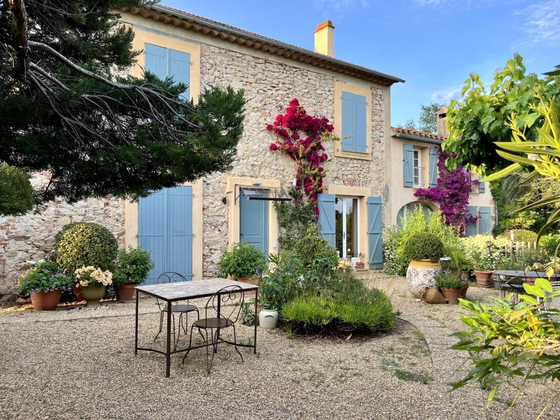 La Maison De Justine Grimaud Exteriör bild